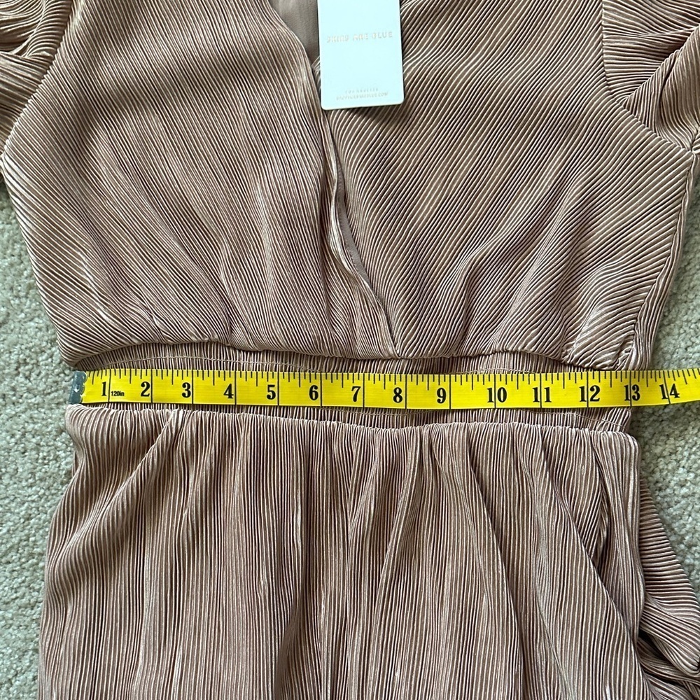 Skies Are Blue Blush Champagne Tiered Maxi Dress Pleated Party Holiday Small NWT - Picture 8 of 10
